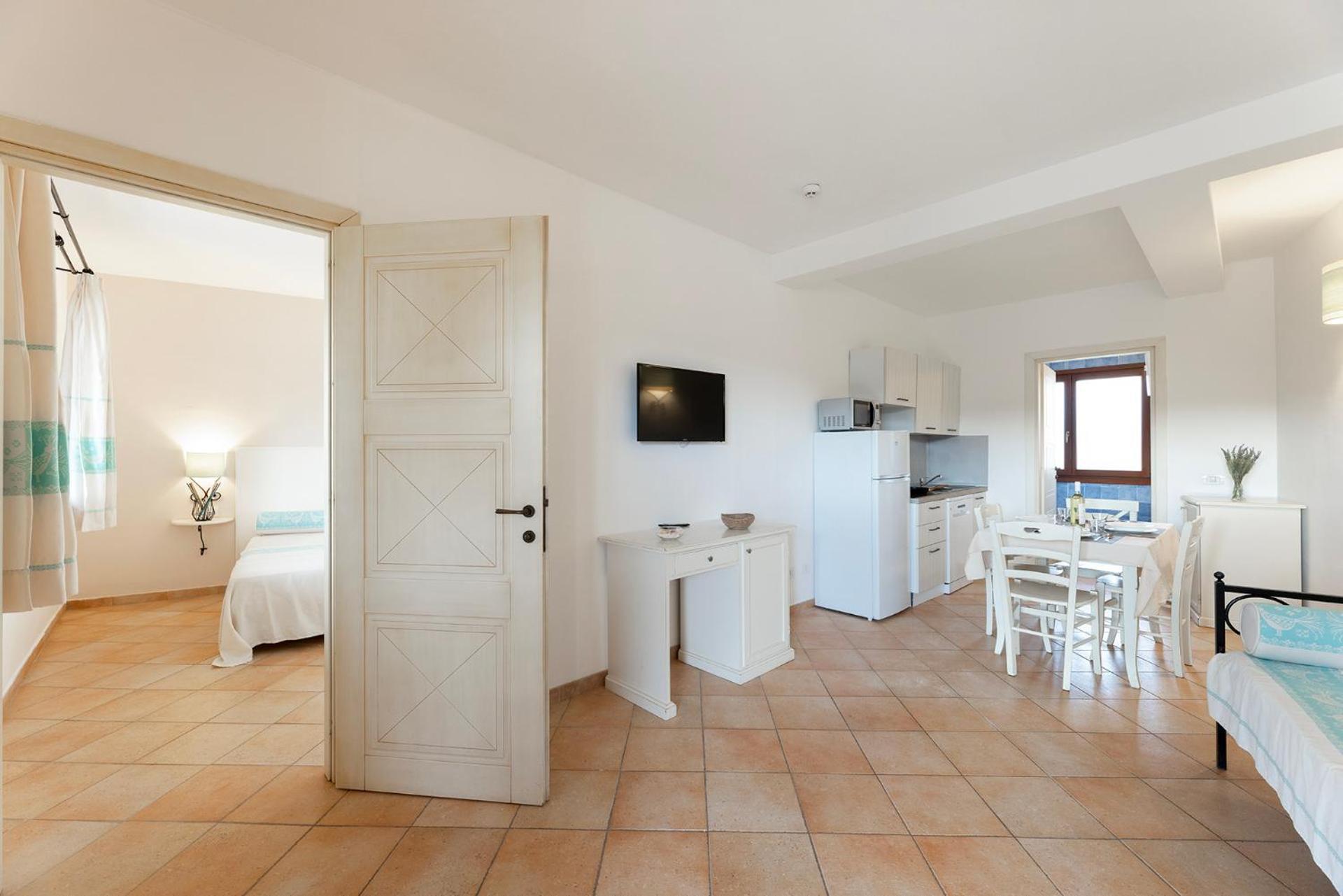 Residence Pierre & Vacances Vignola Mare Zewnętrze zdjęcie