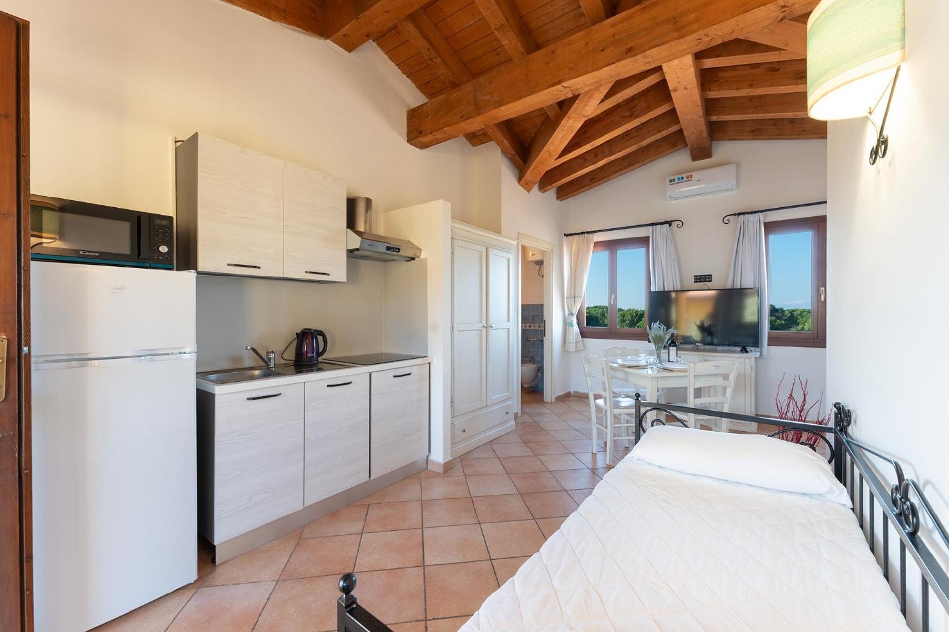 Residence Pierre & Vacances Vignola Mare Zewnętrze zdjęcie