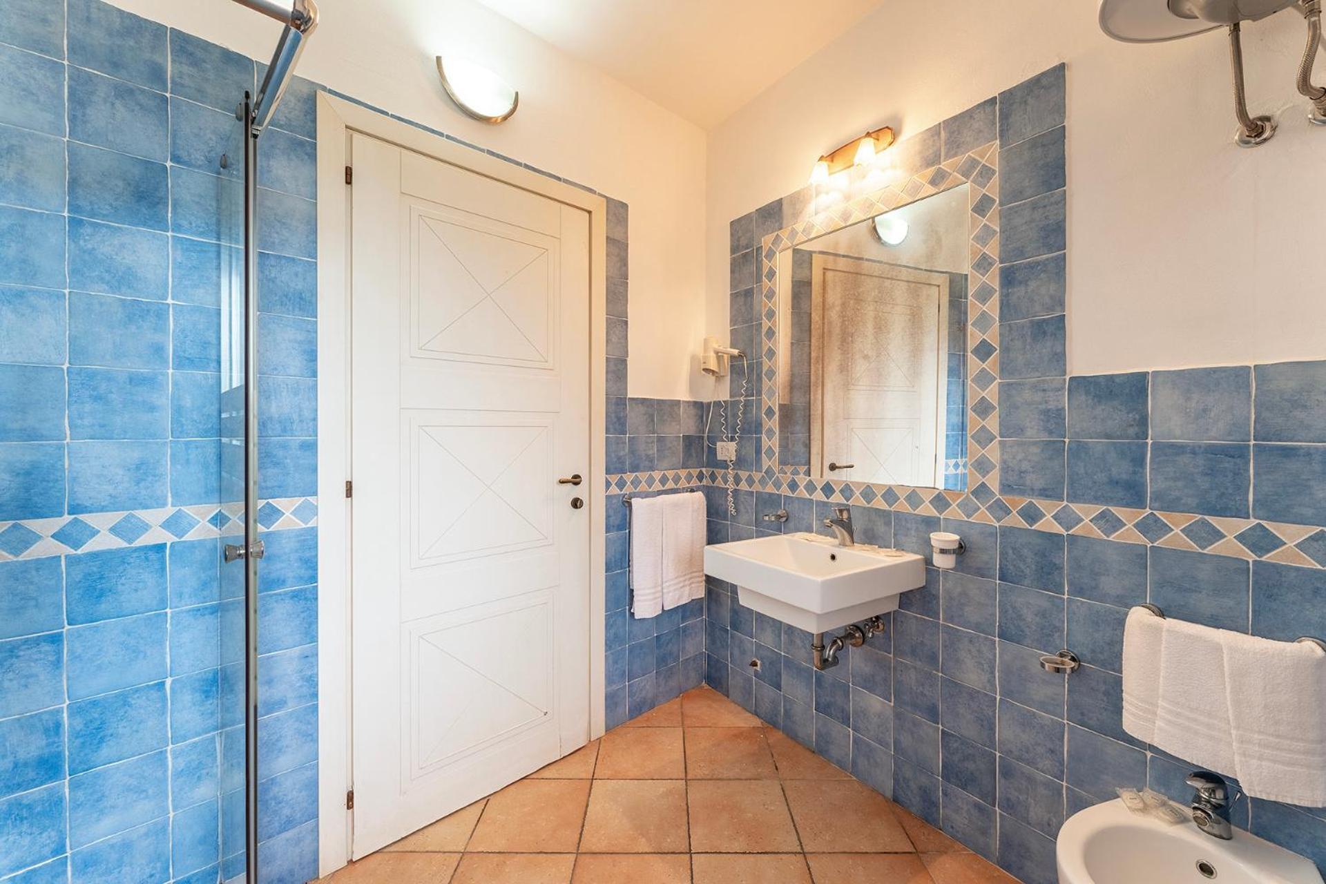 Residence Pierre & Vacances Vignola Mare Zewnętrze zdjęcie